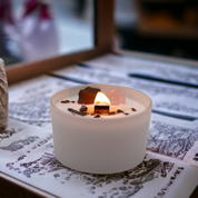 Oranžinė KŪRYBOS IR AISTROS kristalų žvakė