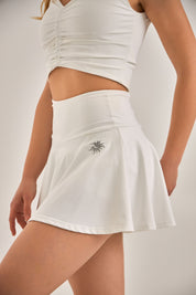 Dovana padelio princesei baltas sijonas